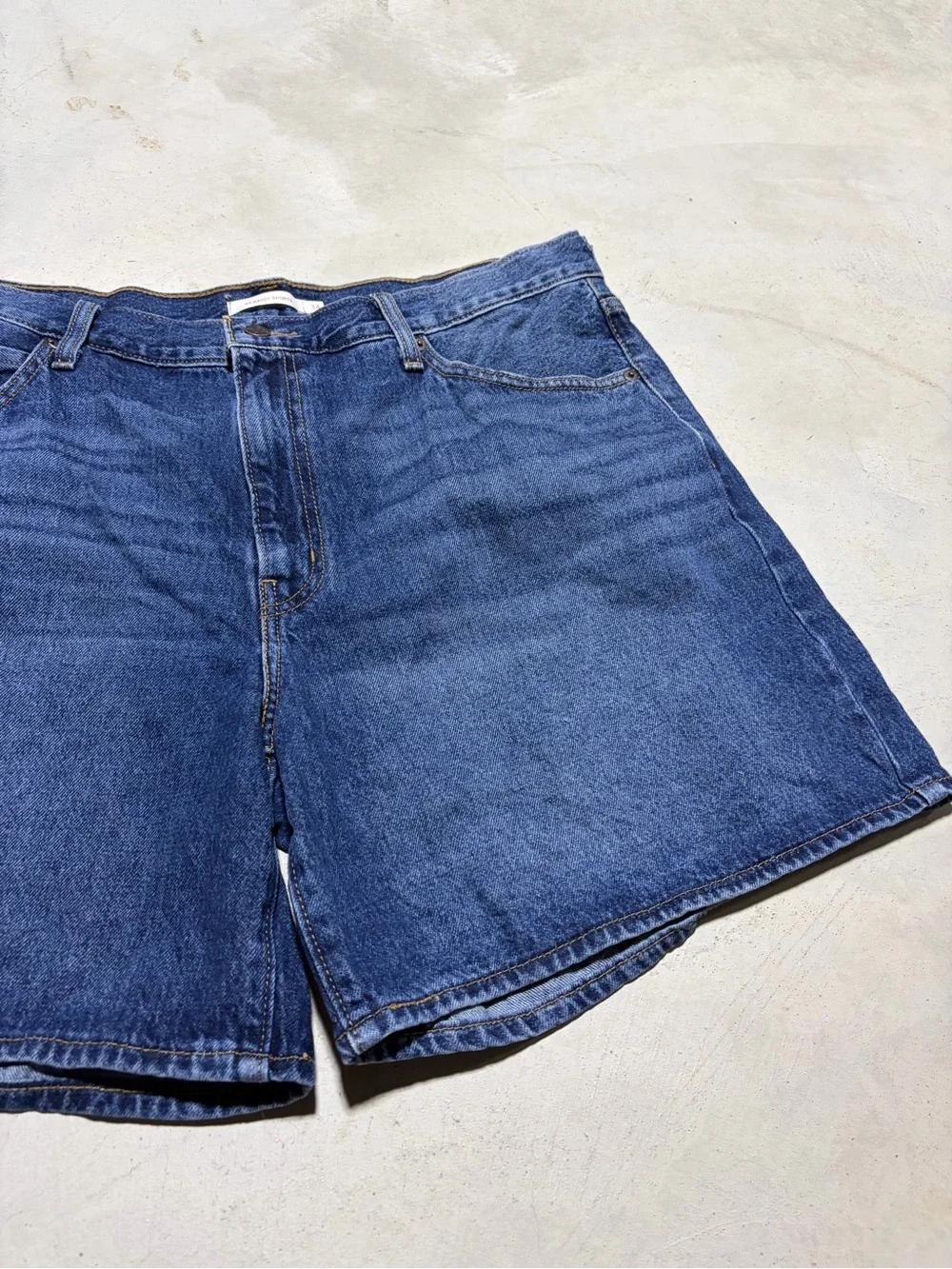 Levi’s ‘94 baggy shorts blue denim jean shorts 34